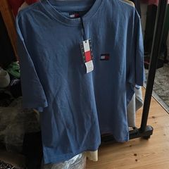 tommy t-shirt