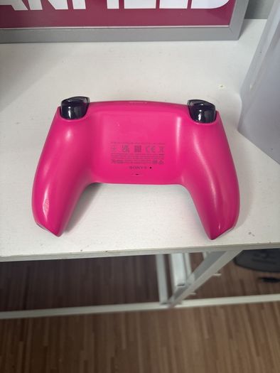 Pink playsation controller