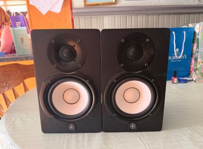 Yamaha HS5 Studio Speakers pair