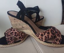 New Look Wedges. Size 8