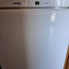 Chest freezer
