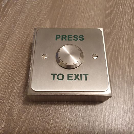 Flush 25mm stainless steel exit button SPB003F with back box