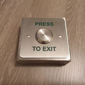 Flush 25mm stainless steel exit button SPB003F with back box