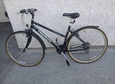 Adults Hybrid Bike
