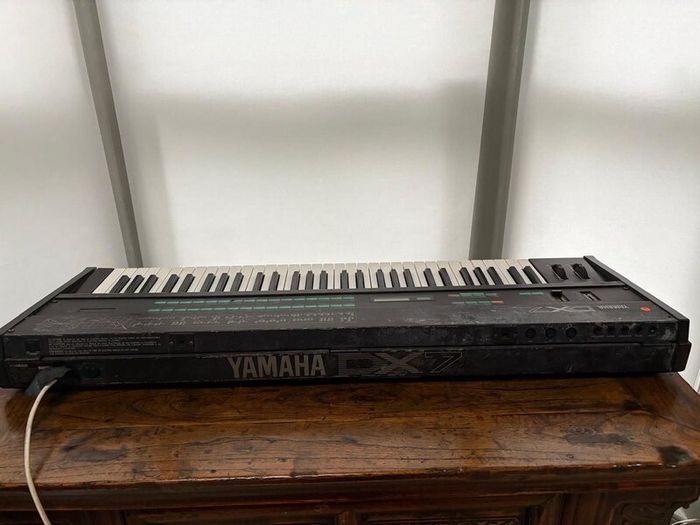 Yamaha DX7 Keyboard