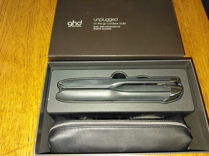 GHD Unplugged Cordless Styler