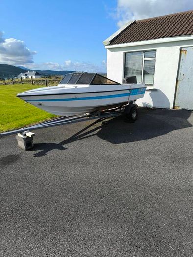 15ft 85hp Yamaha Speed Boat & trailer plus extras