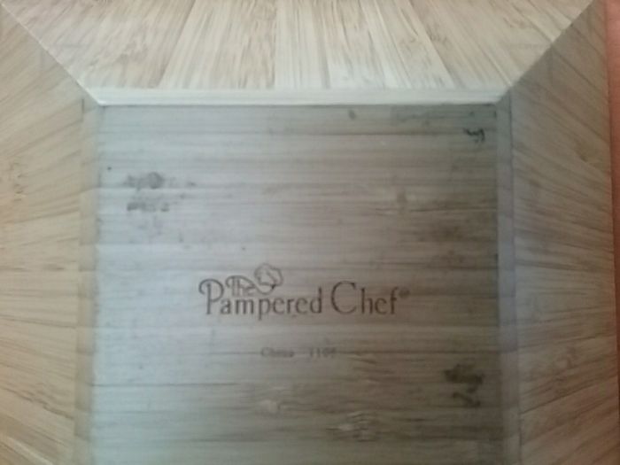 Pampered Chef Bamboo Salad Bowl