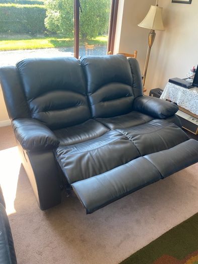2 x 2 seater recliner sofas