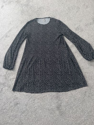 Smart Monochrome Dress Size M