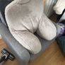 reading cushion Image 3