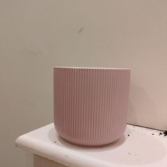 Pink pot
