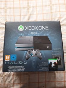 XBOX One Halo 5 Limited Edition Console