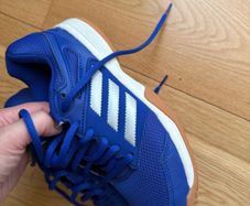 boy shoes  / runners / trainers Adidas size 3,5