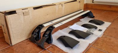 Genuine Toyota Corolla E21 (2019 onwards) saloon roof rack