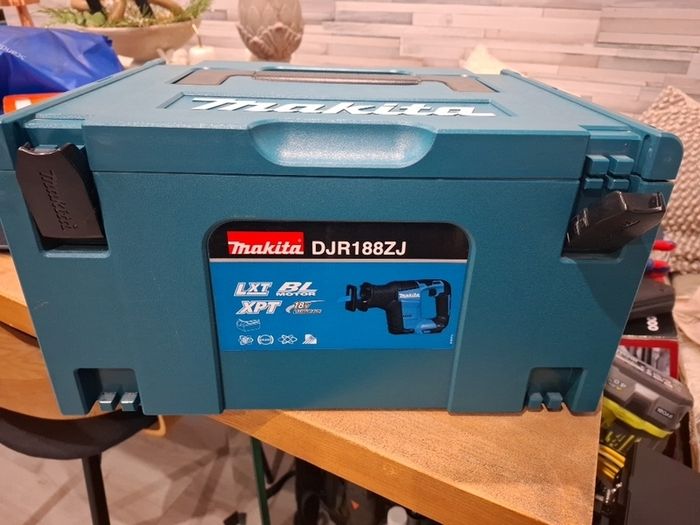 makita ripsaw