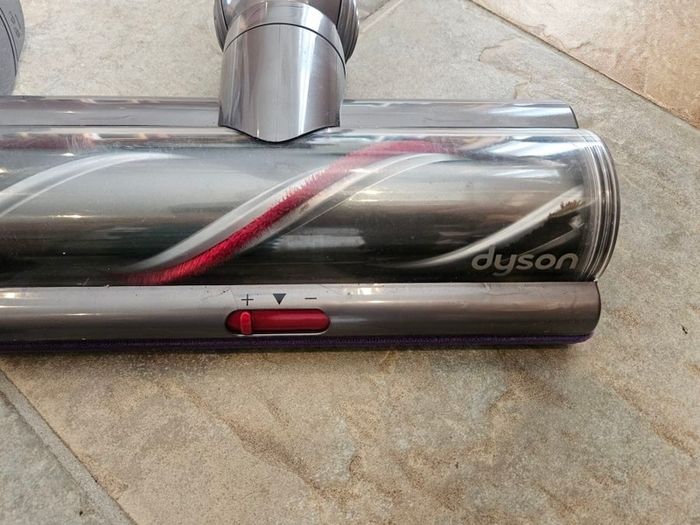 Dyson Auto motorheads