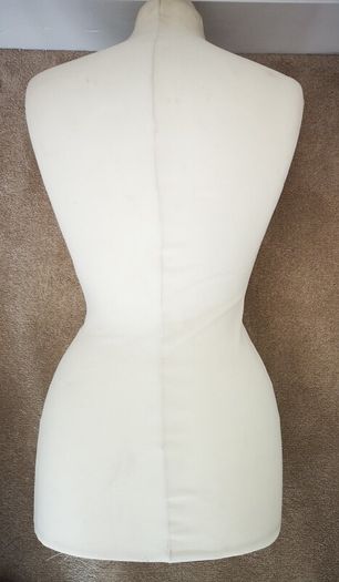 Dress Form / Mannequin Bust