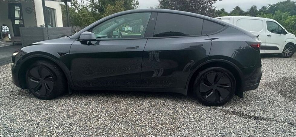 252 Tesla Model Y Juniper