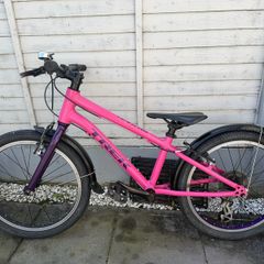 Trek wahoo 20 hybrid bike (5-10 years)