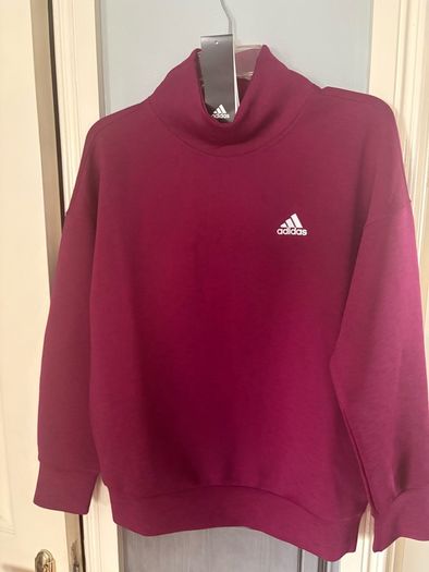 adidas sweatshirt