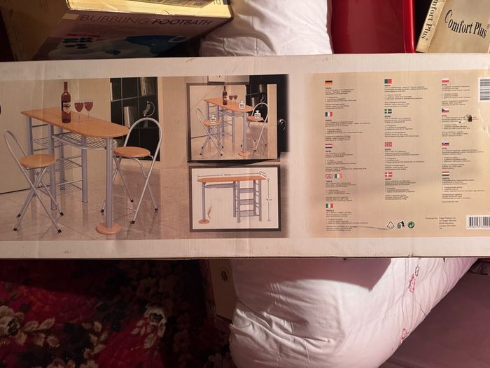 island and stools brand new flat packed