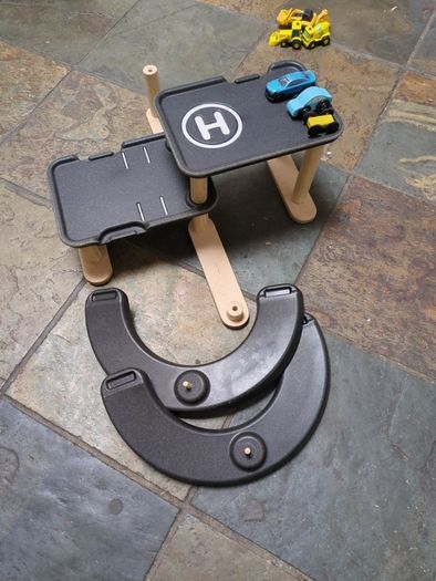 Plan Toys Race n Play parking garage