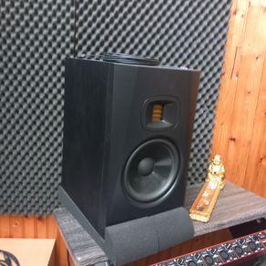 Adam Audio T7V Pair