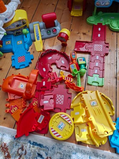 toot toot garage
