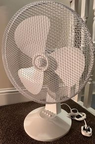 White Desk Fan 16"
