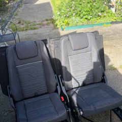 2 3rd row car seat for ford turneo connect 2014