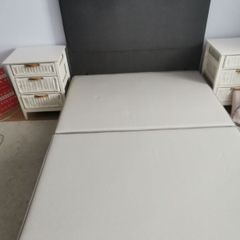 Double divan bed