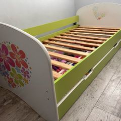 kids bed