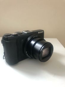 Sony Cyber-shot DSC-HX60 Digital Camera (Great Condition, Fully Working)