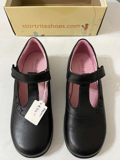 Start-rite black leather school shoes (Free girls clothes for first buyer to offer asking price on this.)