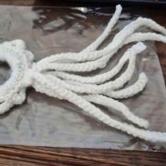 white tailed hair bobbin