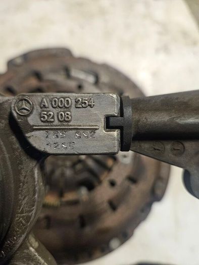 Mercedes Vito Clutch