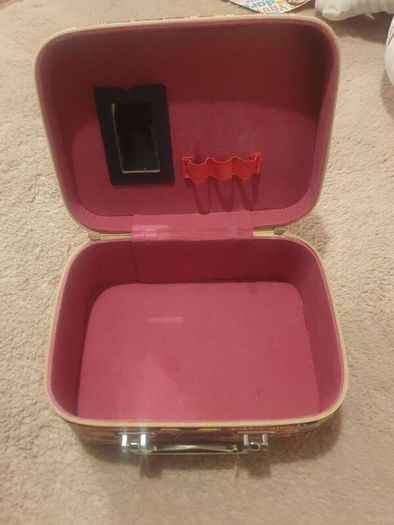 Vanity case