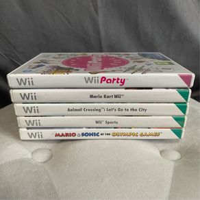 Nintendo Wii Video Games Bundle