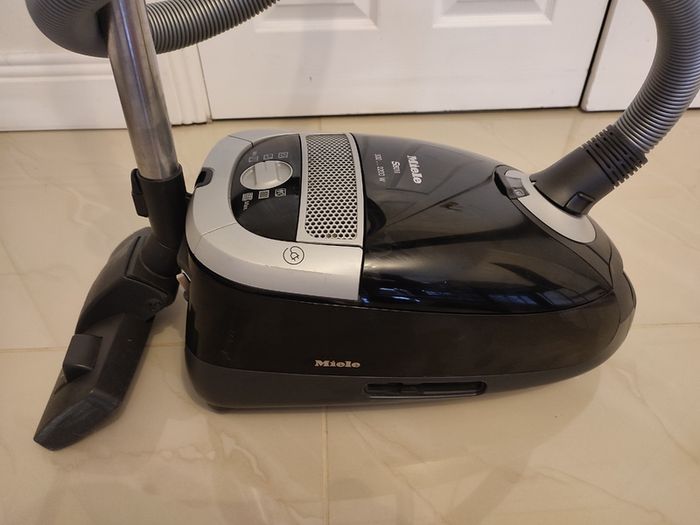 Miele vacuum cleaner