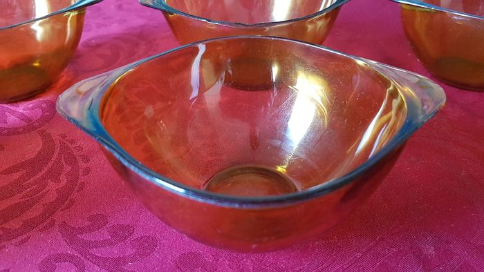 Vereco France Amber Glass 9 Piece Two Handled Soup Bowls and Cups And Saucer