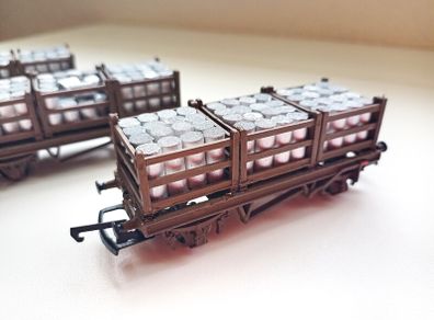 Model  Railway Irish Guinness Wagons