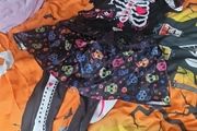 costumes