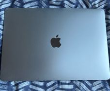 MacBook Air M1 (+ Free Laptop Case)