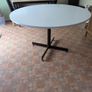 Free table circular Image 2