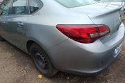 Opel astra saloon 1.3 diesel 2014 for breaking only