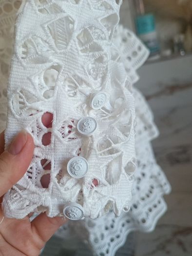 Lace crochet summer party dress very like self portrait white frills S 10