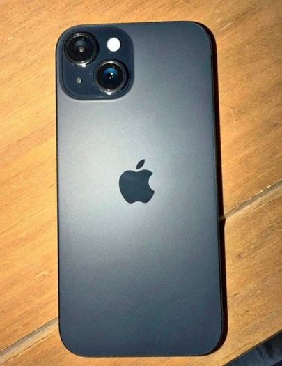 iphone 15 black