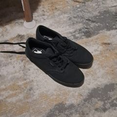 Unisex black vans UK 4