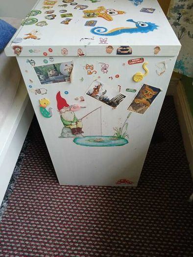 Bedside locker